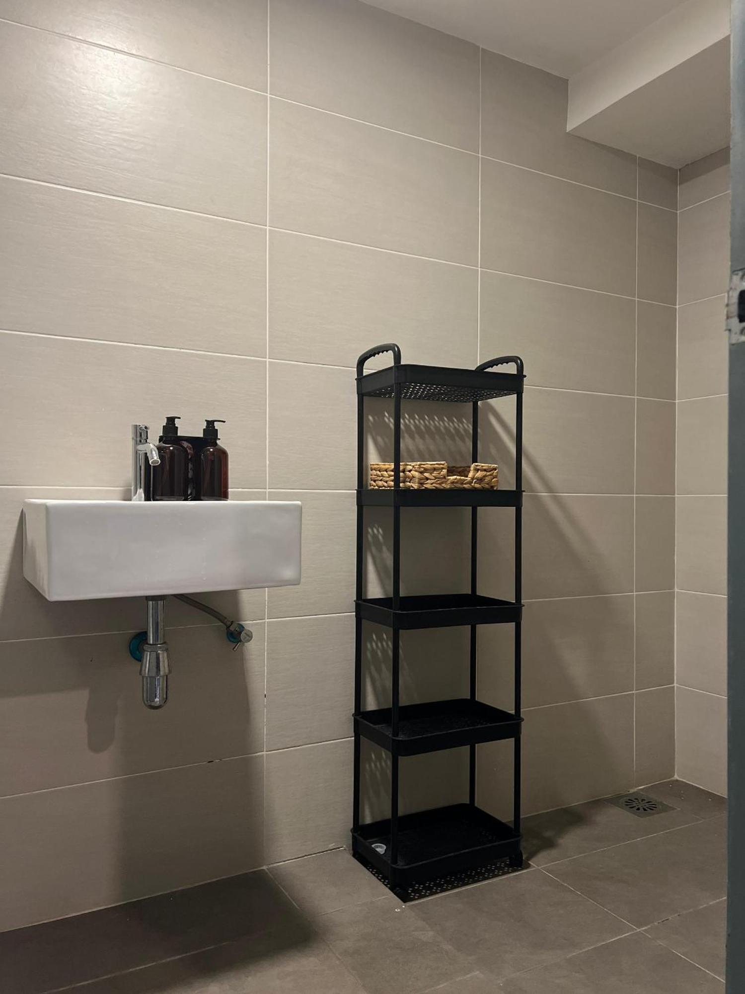 Mix Hostel Kl By Chillout Hostel Petaling Jaya Ngoại thất bức ảnh